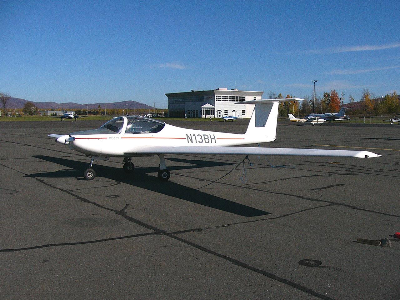 VALENTIN TAIFUN 17E Taifun Touring Motor Gliders Association (TMGA)